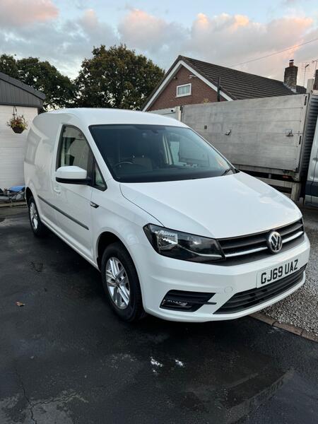 VOLKSWAGEN CADDY 2019