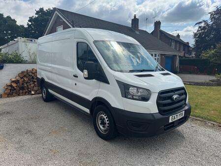 FORD TRANSIT 2022